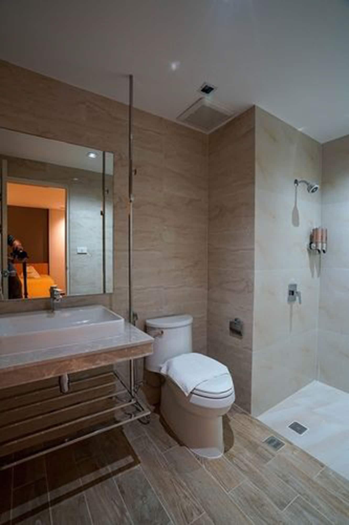Hap@Sathorn Hotel Bangkok Bagian luar foto