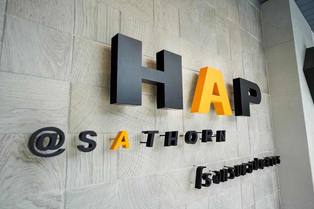 Hap@Sathorn Hotel Bangkok Bagian luar foto